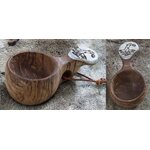 Wooden cup with bone and picture オオカミ