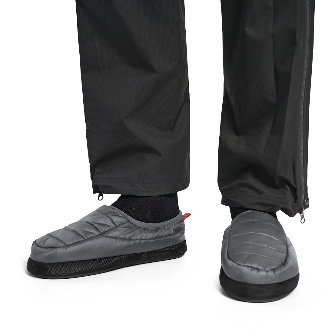 Helsport Pro Camp Slippers Smoky Grey / Ruby Red