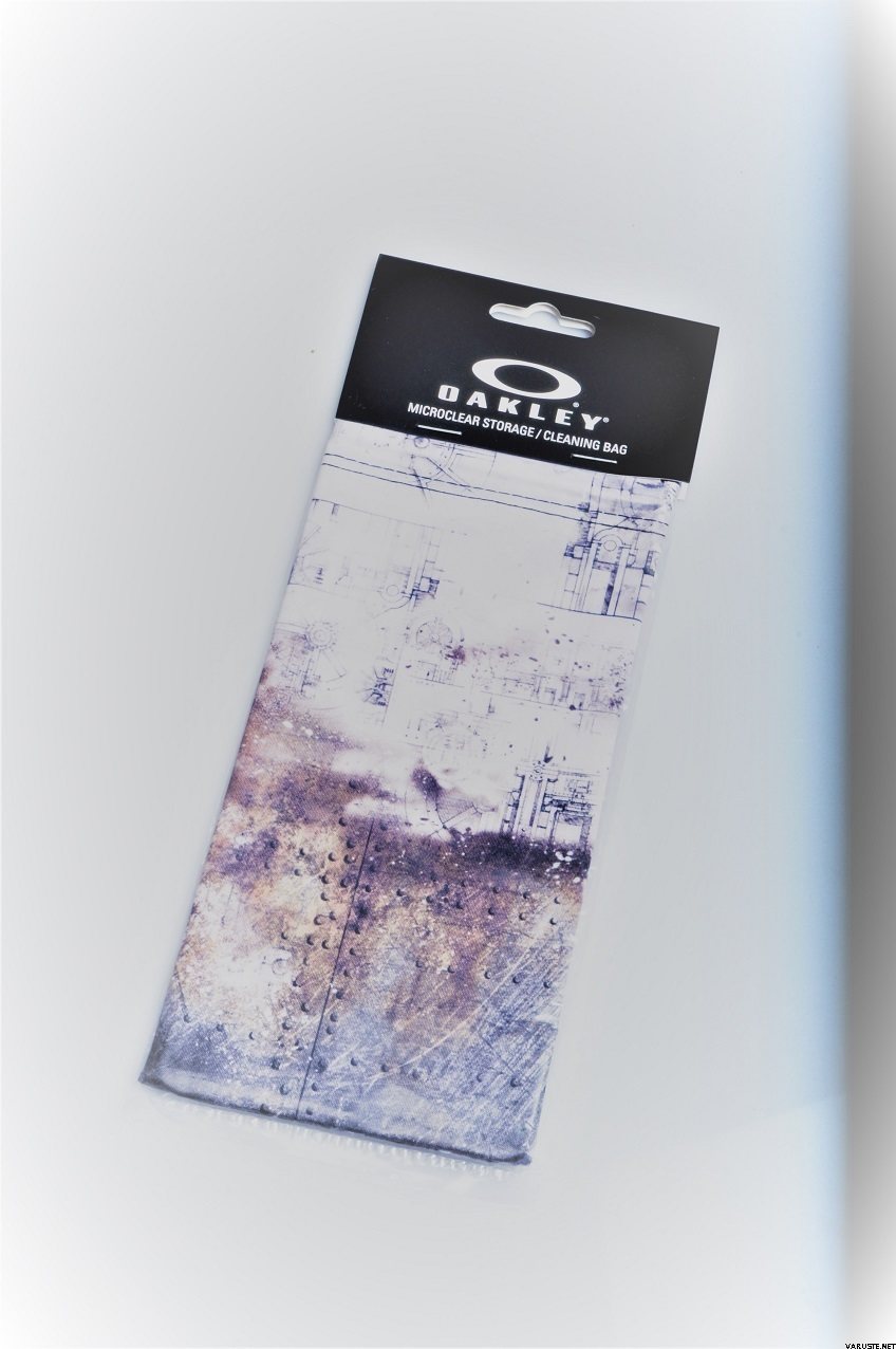 Oakley Special Storage/Cleaning bag Riveted