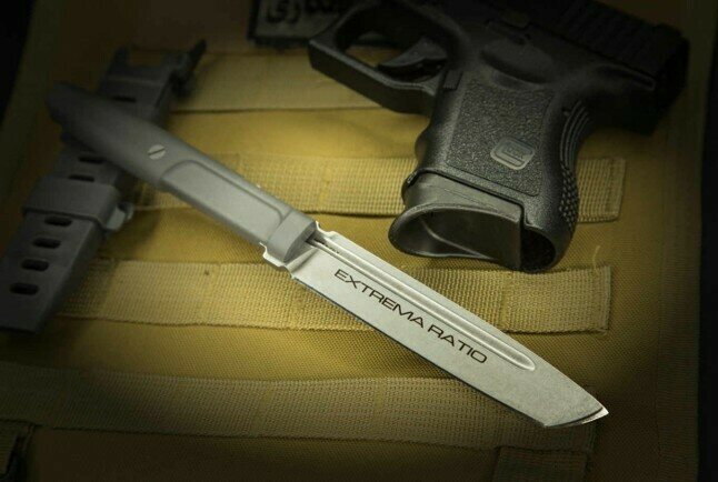 Extrema Ratio Mamba Wolf Grey