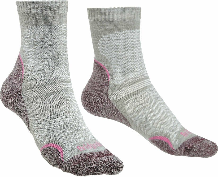 Bridgedale Hike Ultra Light Merino Endurance Crew Womens Aubergine