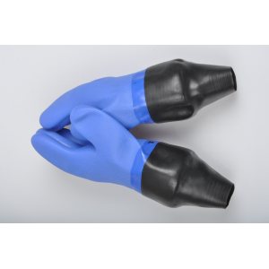 BtS Nordic Blue Dry Gloves with collar and under gloves