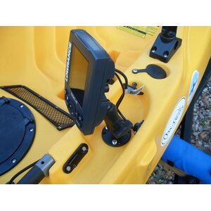 RAM Nivelteline tasokiinnityksellä (RAM 4&5) Lowrance Elite 5