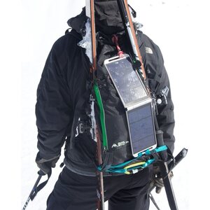 Powertraveller Solarmonkey Expedition