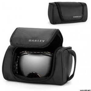 Oakley Flight Deck XM Special Package Deal, Matte White w/ Persimmon + Prizm Sapphire Iridium + Soft Goggle Case