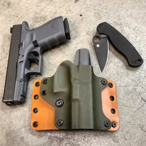 BlackPoint Tactical Leather Wing Holster 1.75" belt loops, Canted