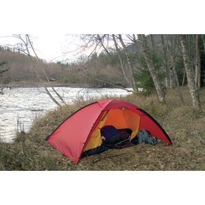 By disconnecting a corner of the inner tent, one can create a virtual vestibule and keep the inner tent dry while entering or exiting in rainy conditions.