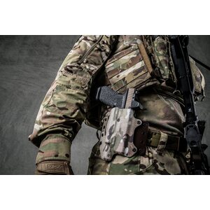 BlackPoint Tactical Leather Wing Holster, 1.75" belt loops, with Light, Canted