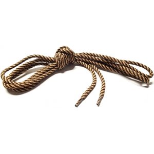 Courteney Laces, 100 cm