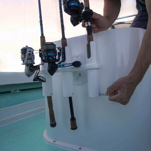 SeaSucker Pro Series 3-Rod Holder