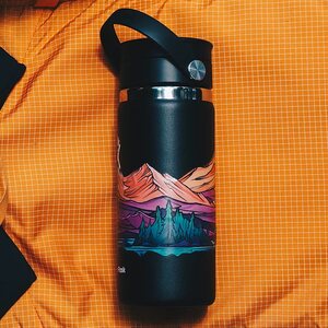 Hydrascape Infinity Sticker Mt. Baker and Twin Sisters