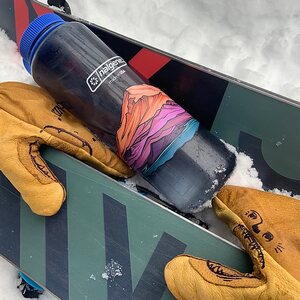 Hydrascape Infinity Sticker Mt. Baker and Twin Sisters
