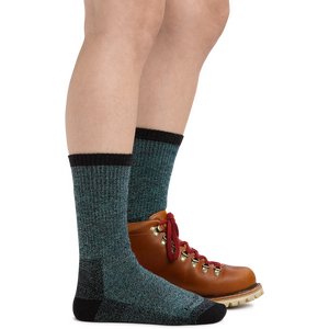 Darn Tough Nomad Boot Midweight with Full Cushion Merino Womens