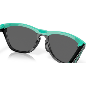 Oakley Frogskins Range, Celeste w/ Prizm Black