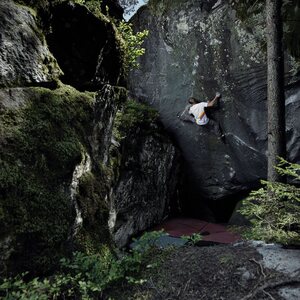 La Sportiva Solution