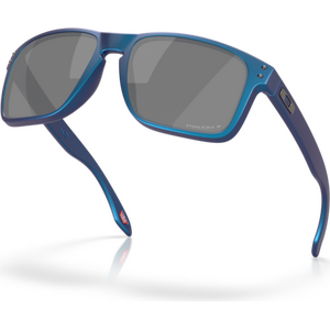 Oakley Holbrook XL, Matte Cyan/Blue Colorshift w/ Prizm Black Polarized