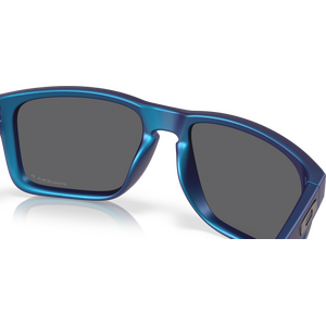 Oakley Holbrook XL, Matte Cyan/Blue Colorshift w/ Prizm Black Polarized