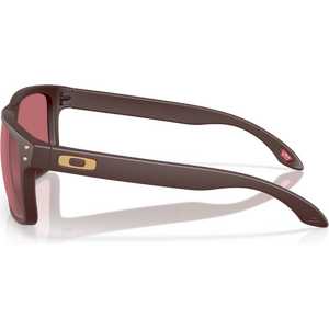 Oakley Holbrook, Matte Grenache w/ Prizm Dark Golf