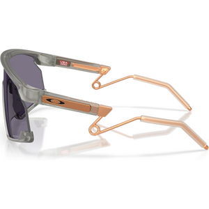 Oakley BXTR Metal Trans Grey Ink w/ Prizm Grey Injected