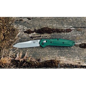 Benchmade Osborne reverse point, Satin Blade