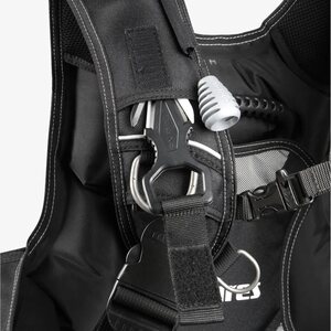 Mares Prestige