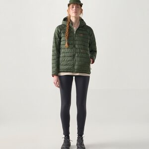 The model is 175 cm tall and wears size M.