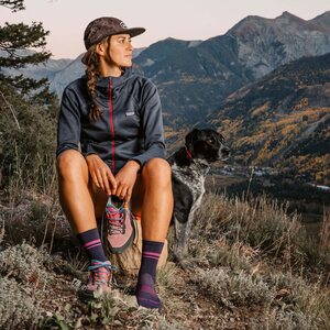 Darn Tough Element Micro Crew Lightweight with Cushion Merino Womens