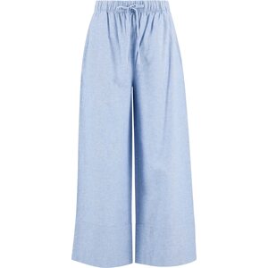 女性用カジュアルパンツ