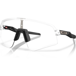 Oakley Sutro Lite Sweep, Matte Clear w/ Photochromic
