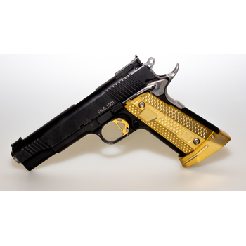 M-Arms MONARCH 2 for 1911 - Set of grips and magwell