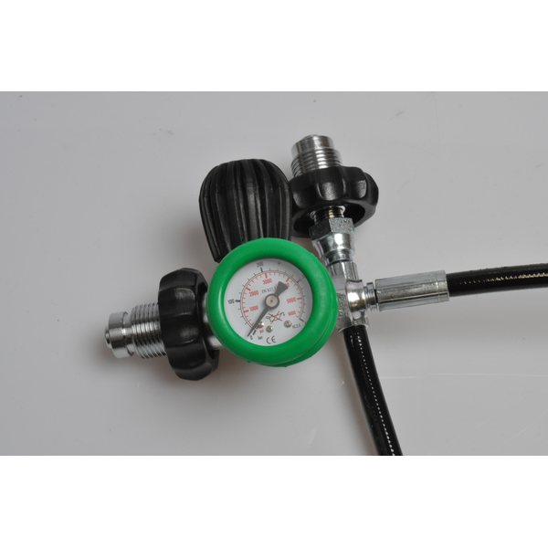 DirZone Decanting Hose 300 bar O2 with Gauge
