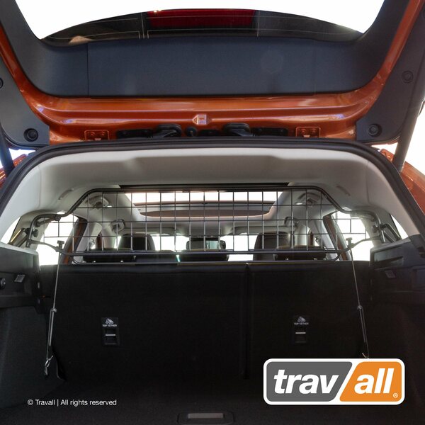 Travall Koiraverkko Ford Focus Estate 2018-