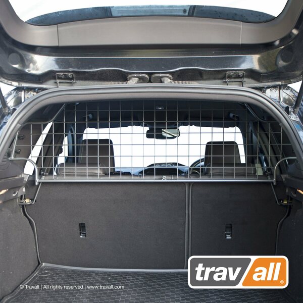 Travall Dog Guard Ford Focus Wagon 2011-