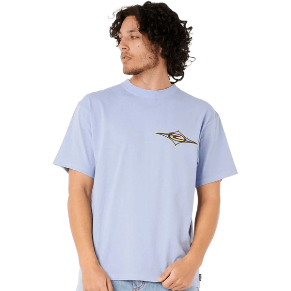 Model is 184cm (6'0) and wearing a size M