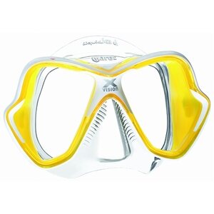 Diving mask with prescription lenses